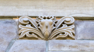 A stone carving of Kosmoceratops on the City County building in Salt Lake City. 