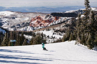 Sunny dat at Brian Head resort. Photo courtesy of Ski Utah.