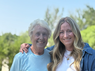 portrait of jena and elaine