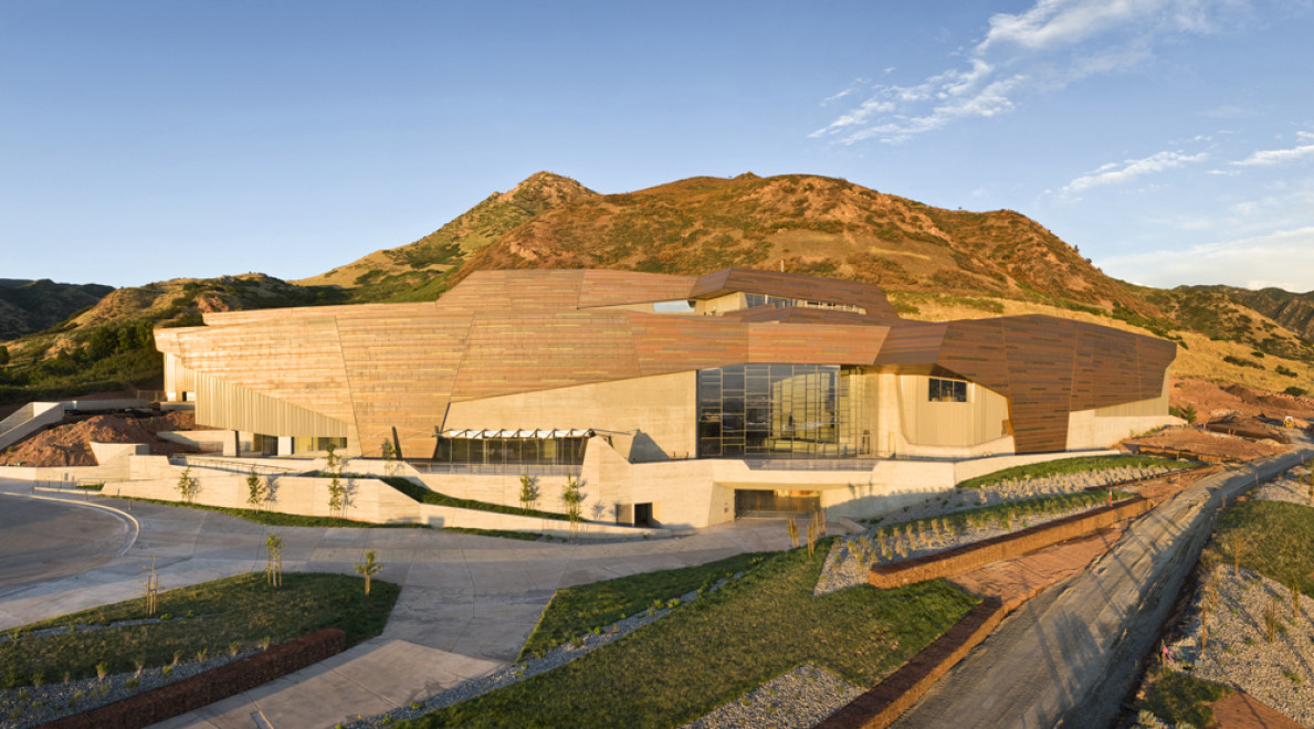 Exterior of NHMU